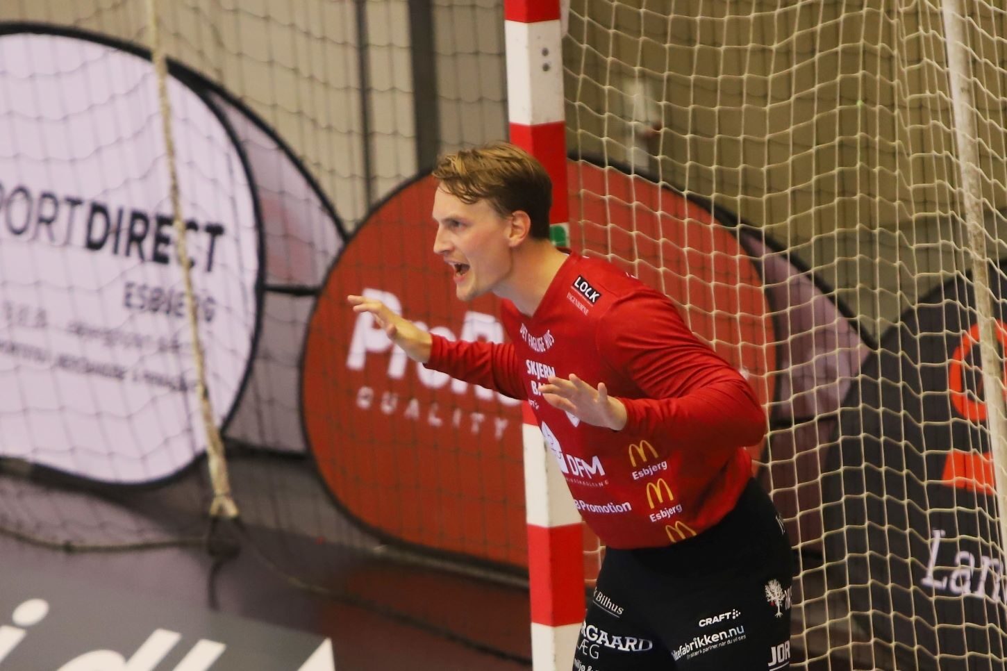 Kraft er en årvågen målvogter, som også kan score mål over godt 40 meter. Foto: Johnny Tauman.