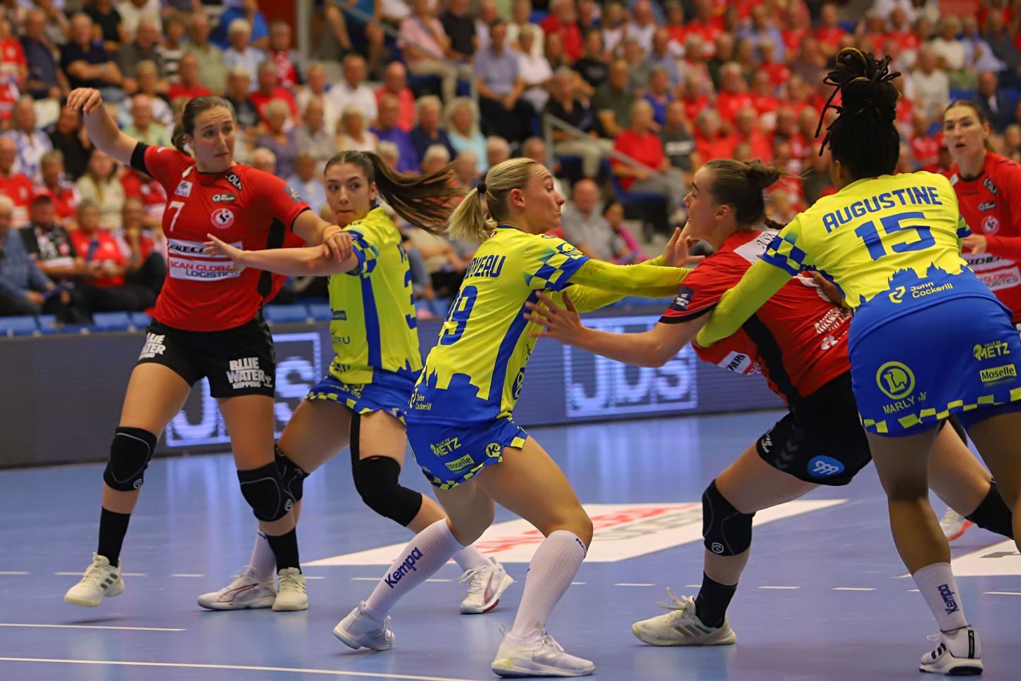 Metz leverede et aggressivt forsvar. Foto: Johnny Tauman.