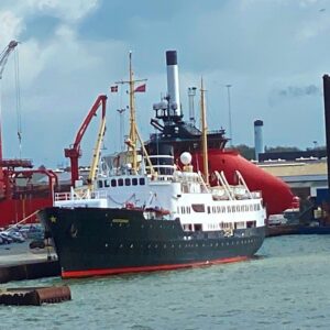 Nordstjernen spottet torsdag i Esbjerg Havn. Foto: Johnny Tauman.