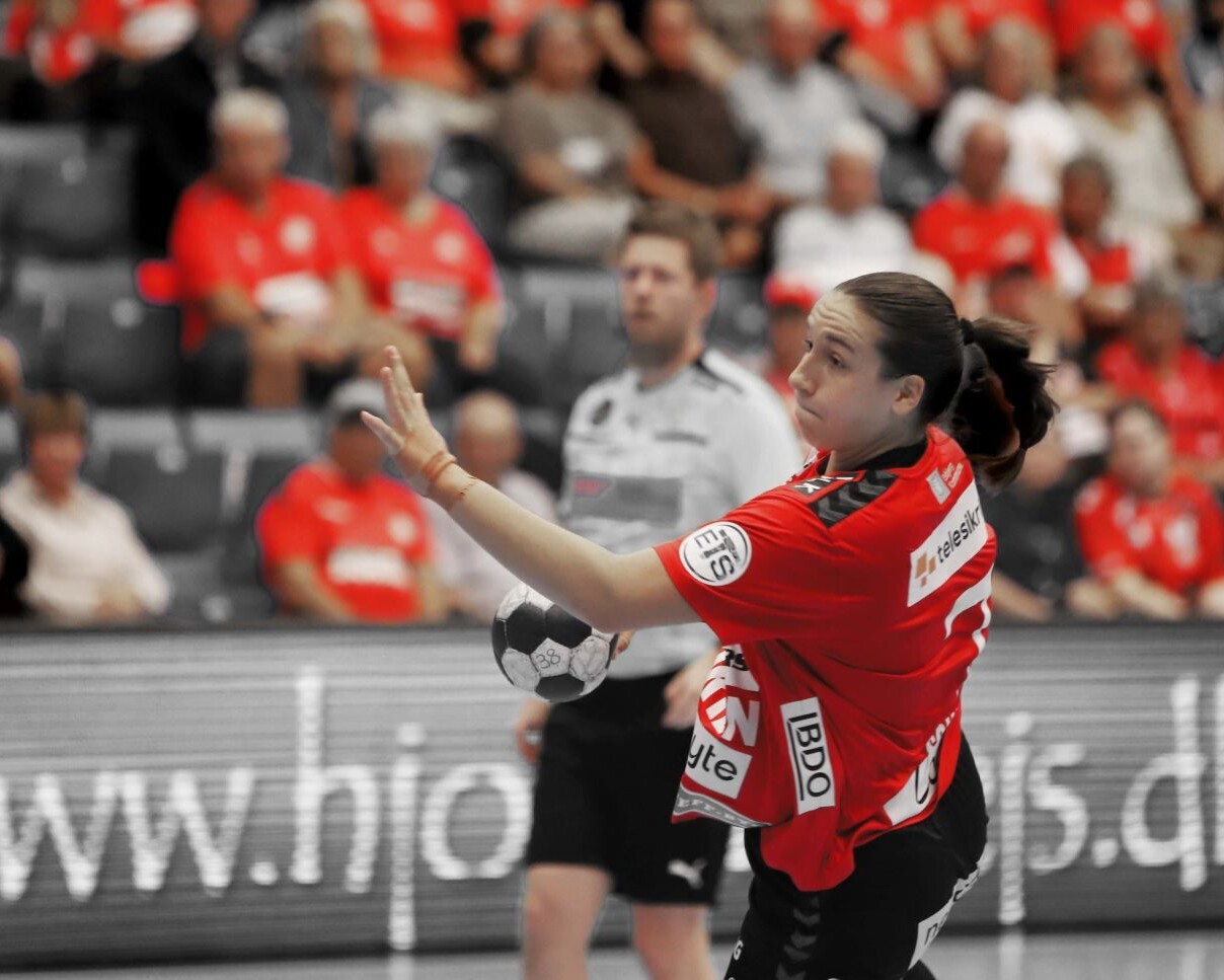 Tabea Schmid er holdets topscorer. Foto: Johnny Tauman.