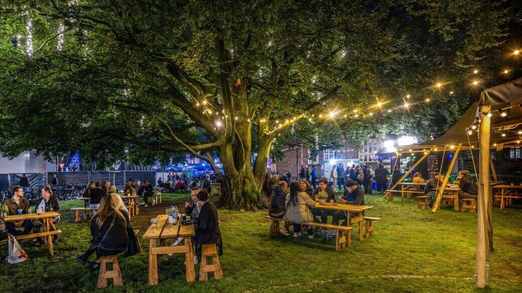 Byliv under bøgen. Genrefoto: Esbjerg Kommune.