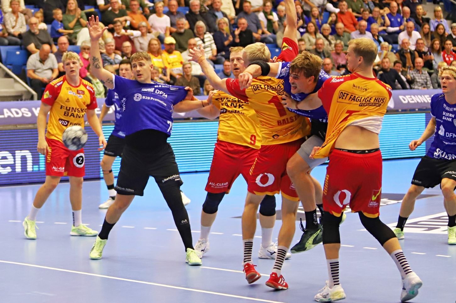 Begge forsvar stod stærkt i den defensivt prægede match