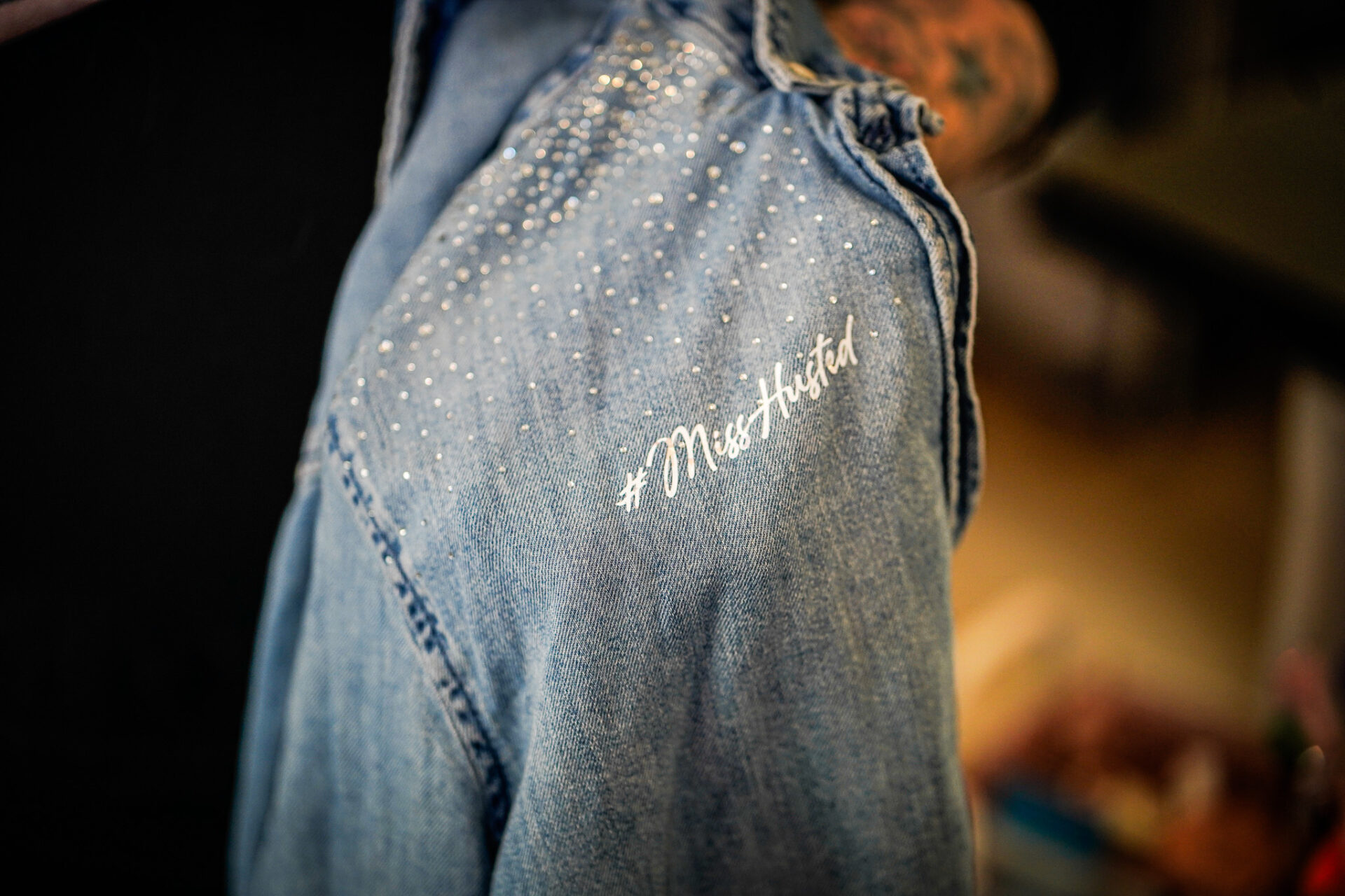 Udgifterne til tryk på arbejdstøj og facade har været begrænset. Foto: Fjodor Pedersen.