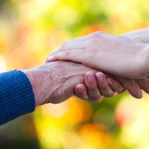 Ny specialiseringsuddannelse skal sikre høj kvalitet i omsorgen for borgere med demens. Genrefoto: Colourbox.