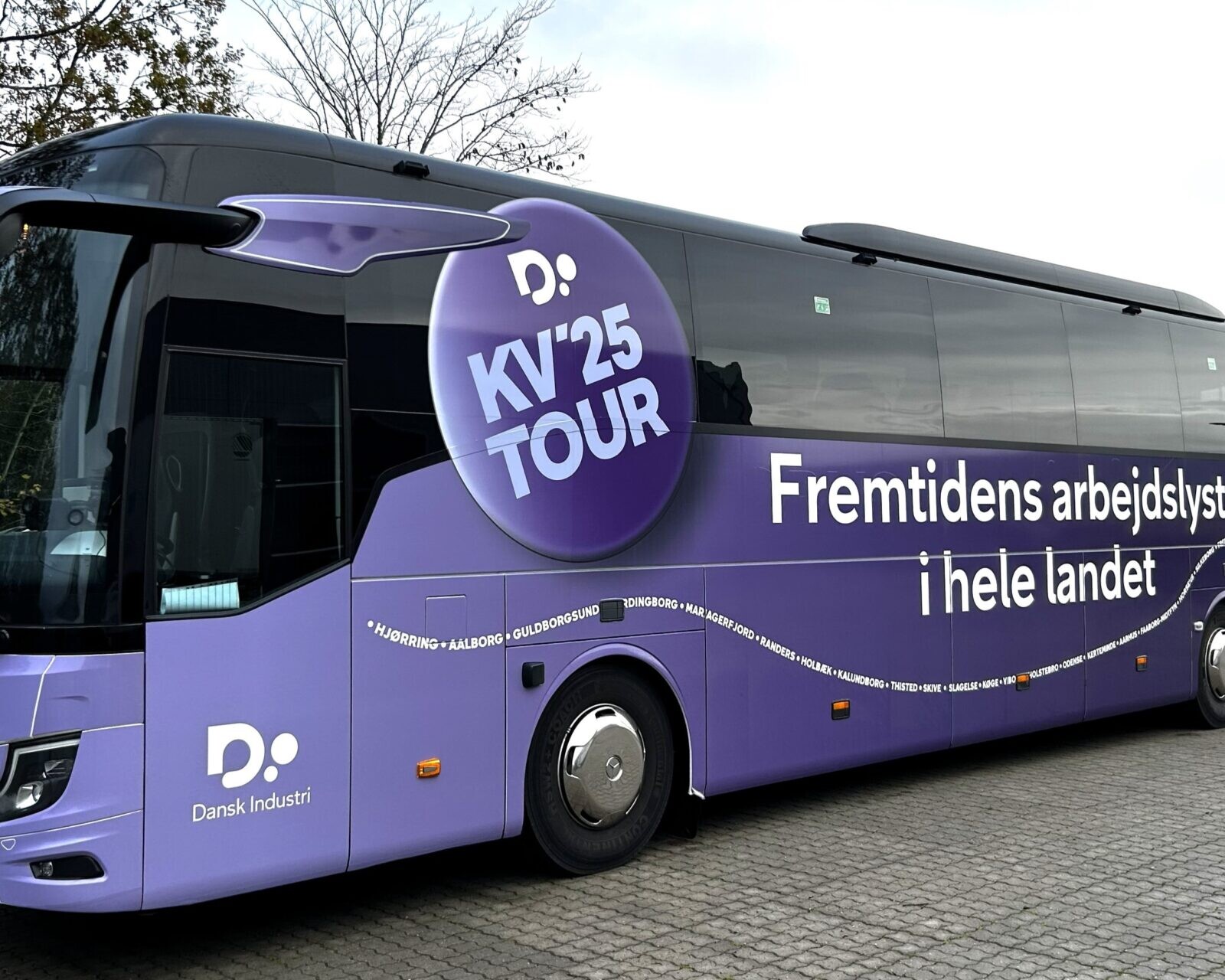 Dansk Industris Valgbus er for tiden på Danmarksturné. Pressefoto.