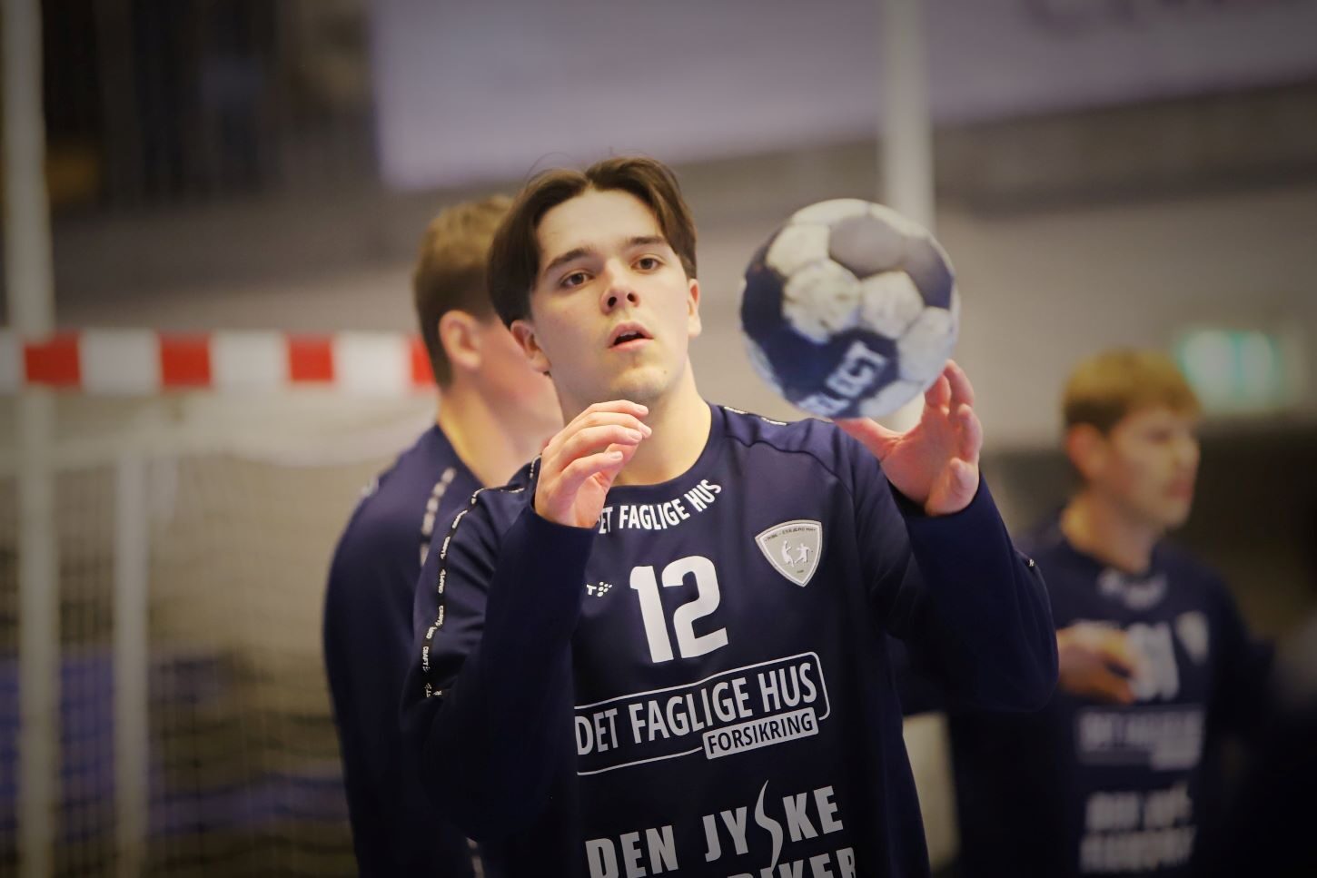 Mads har vist vejen - de unge kan også klare sig i LIGAEN