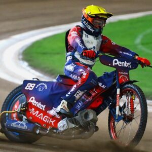 Emil Sayfutdinov trækker i den blå Viking-dragt fra 2026.. Pressefoto.