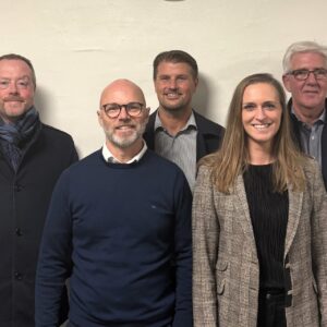 På billedet ses fra venstre: Peter Laursen, Claus Pedersen, Michael Nørgaard, May-Britt Andrea Andersen og Peder Tørnqvist. Privatfoto.