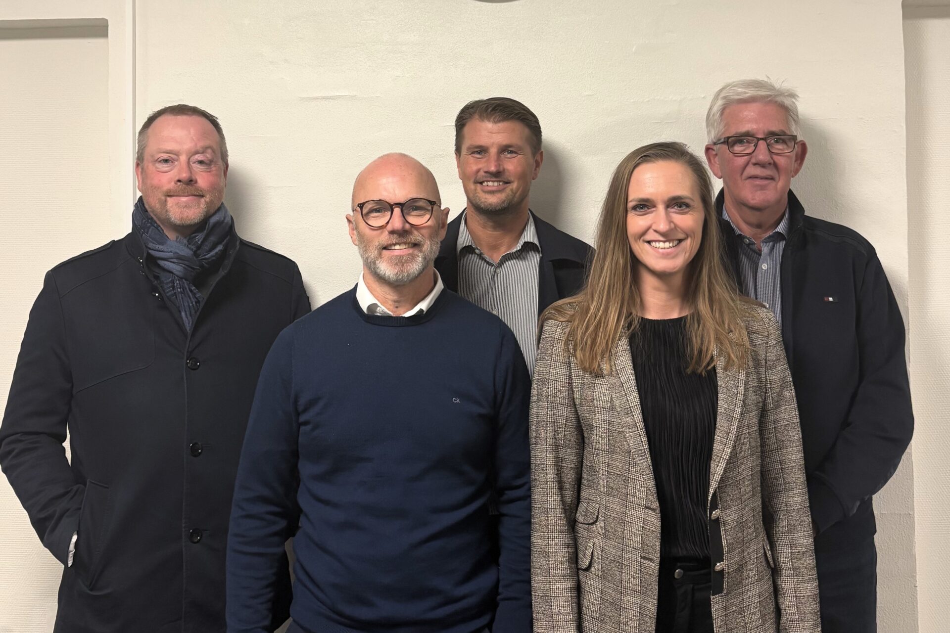 På billedet ses fra venstre: Peter Laursen, Claus Pedersen, Michael Nørgaard, May-Britt Andrea Andersen og Peder Tørnqvist. Privatfoto.