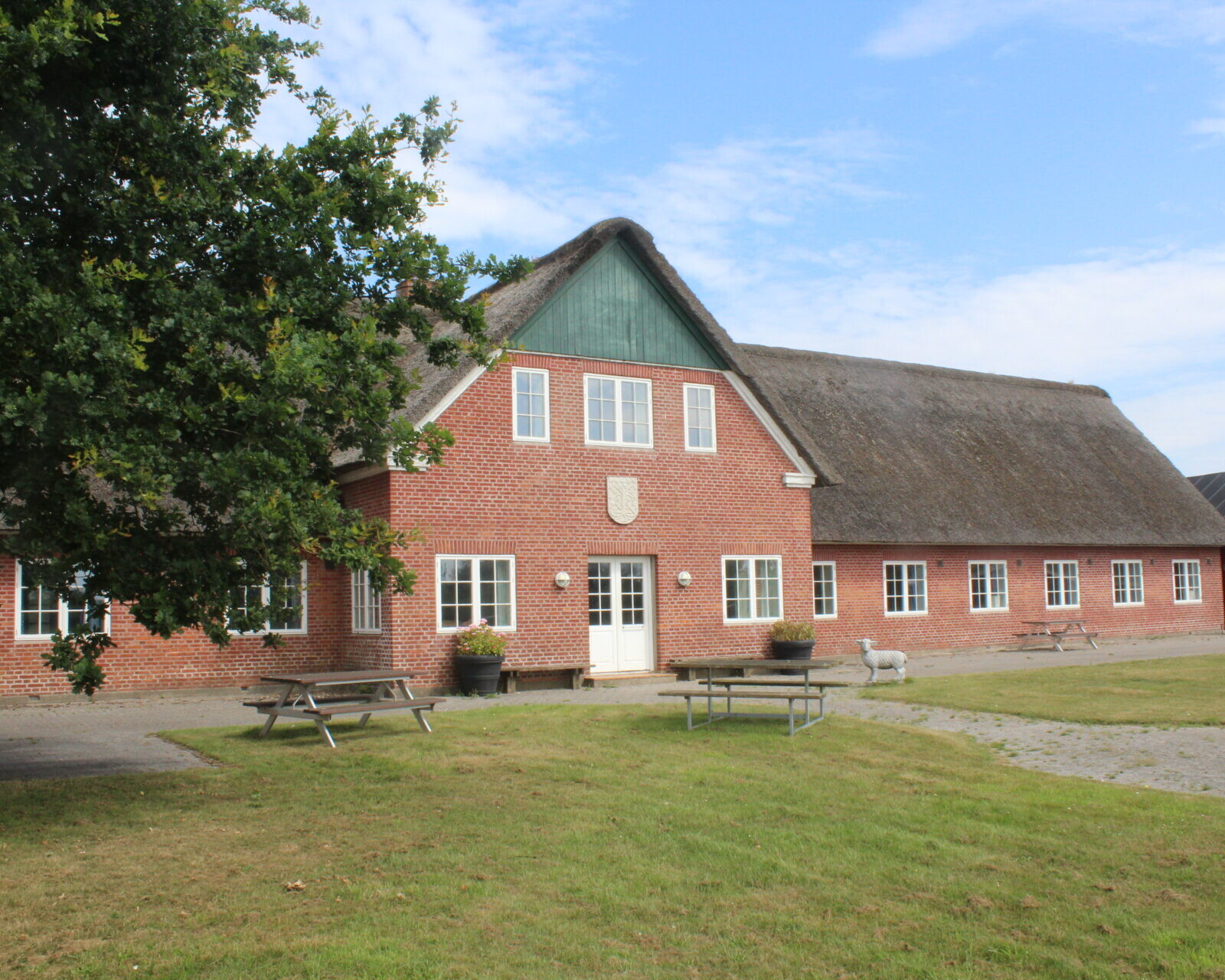 Den hæderkronede feriekoloni på Landevejen i Sønderho får nyt liv som Natur- og lejrskolen Sønderho.