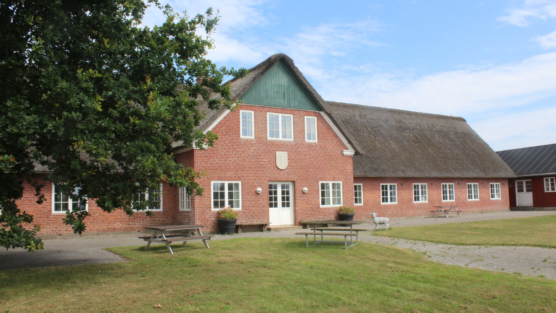 Den hæderkronede feriekoloni på Landevejen i Sønderho får nyt liv som Natur- og lejrskolen Sønderho.