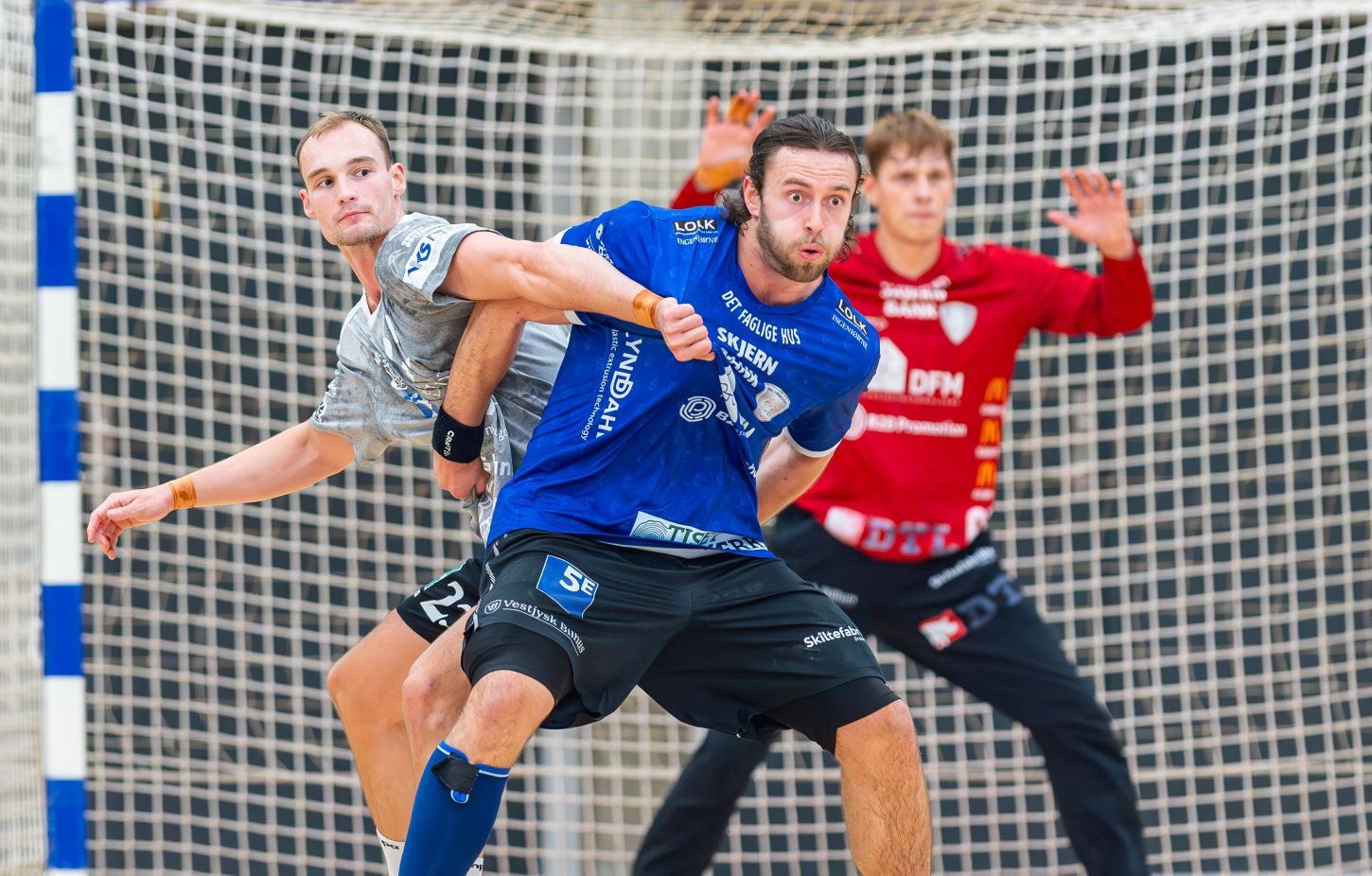 Kasper Sjursen er med sit overblik med til skabe uro i forsvaret