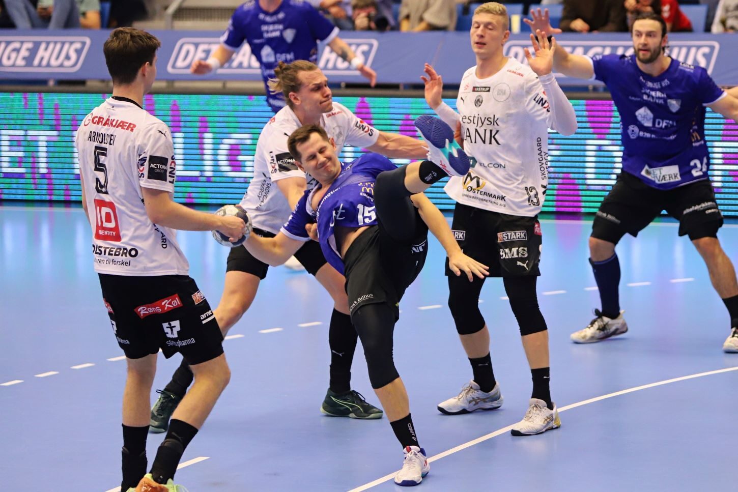 Lauritz Legér er blevet mere skarp, men her kom han ikke til en målchance. Foto: Johnny Tauman.