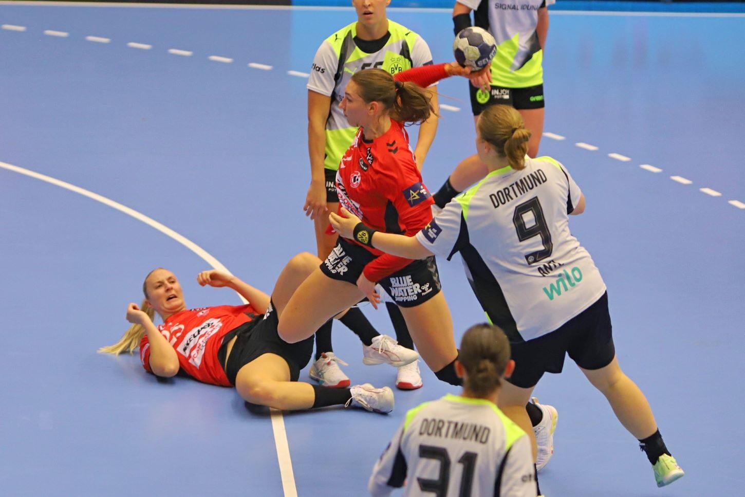 Line Haugsted i gennembrud. Foto: Johnny Tauman.