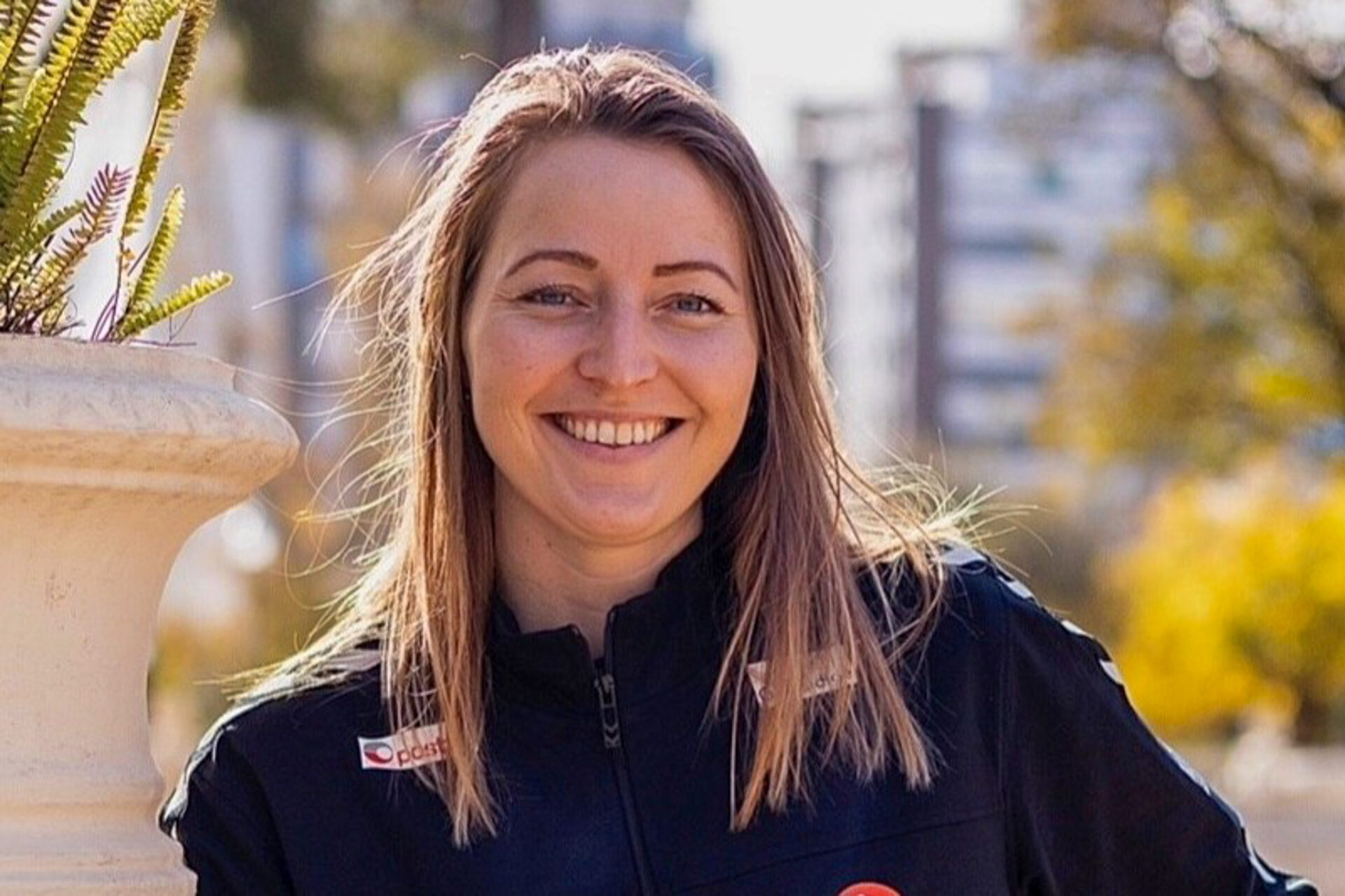 Silje Solberg bliver genforenet med søsteren Sanna i Team Esbjerg. Pressefoto.