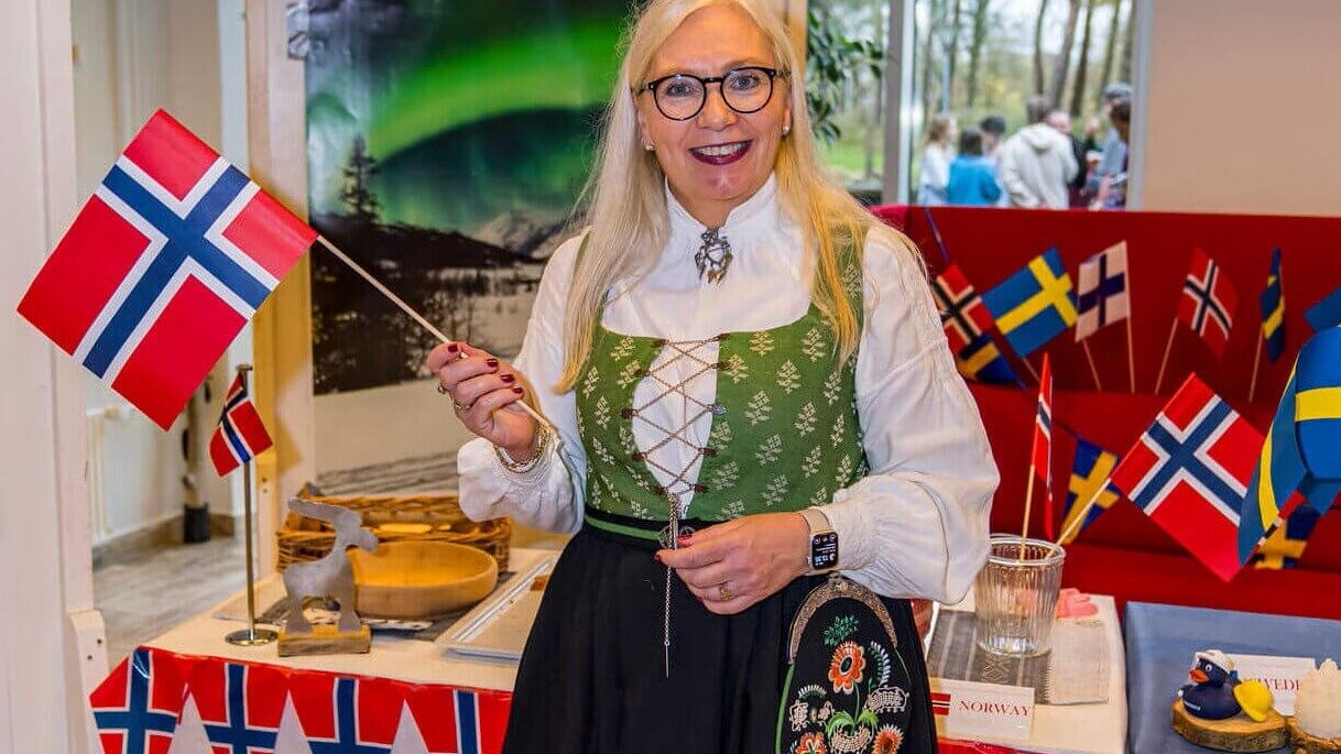 Undervisere og elever fra 25 lande var med til International Day på EASV i 2024. Foto: Kim Thøisen.