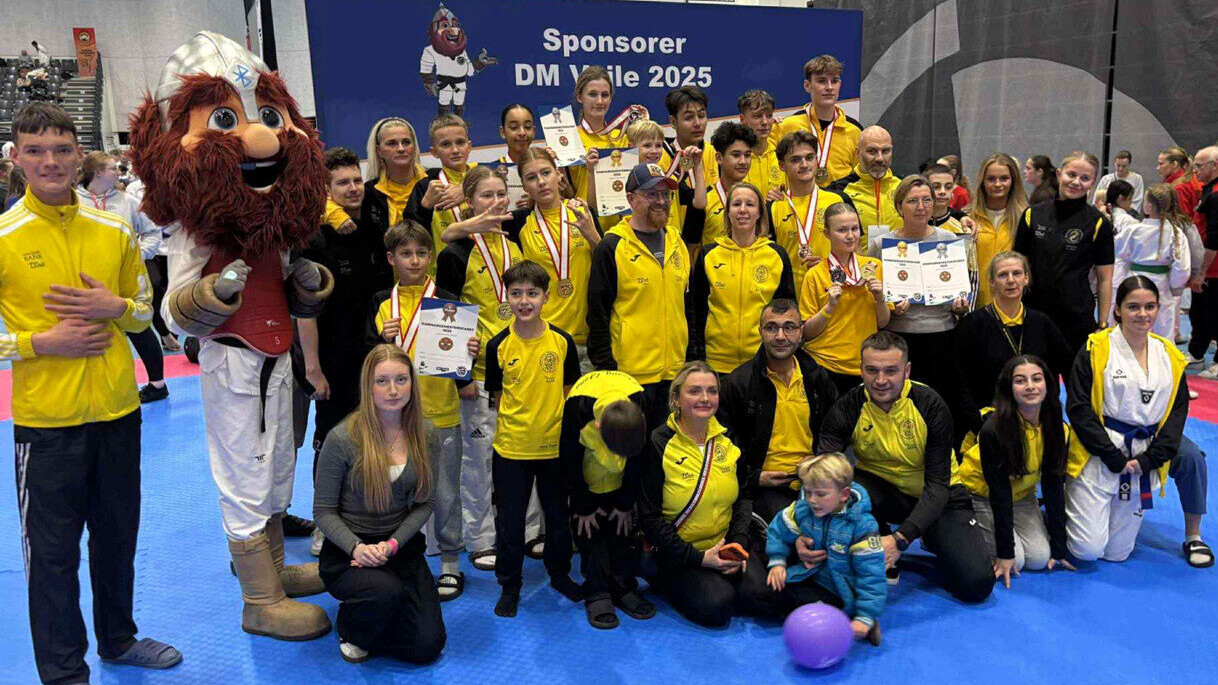 I alt 19 kæmpere fra Esbjerg Taekwondo Klub var med i delegationen til DM. Privatfoto.