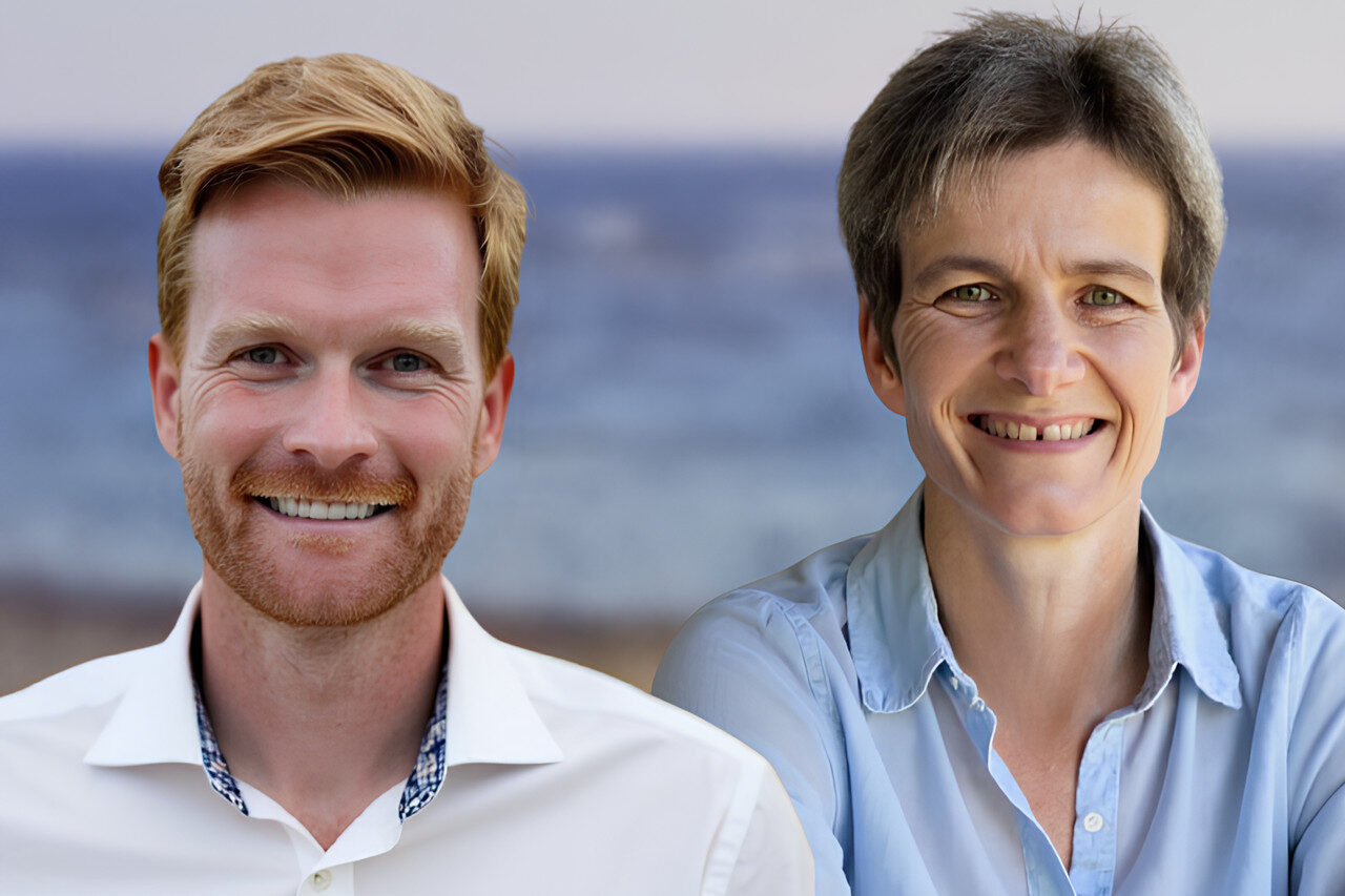 Byrådskandidat Frederik Vestergaard Jørgensen, nr. 8 på liste A, og byrådsmedlem Karin Schwartz, nr. 2 på liste A. PR-foto.