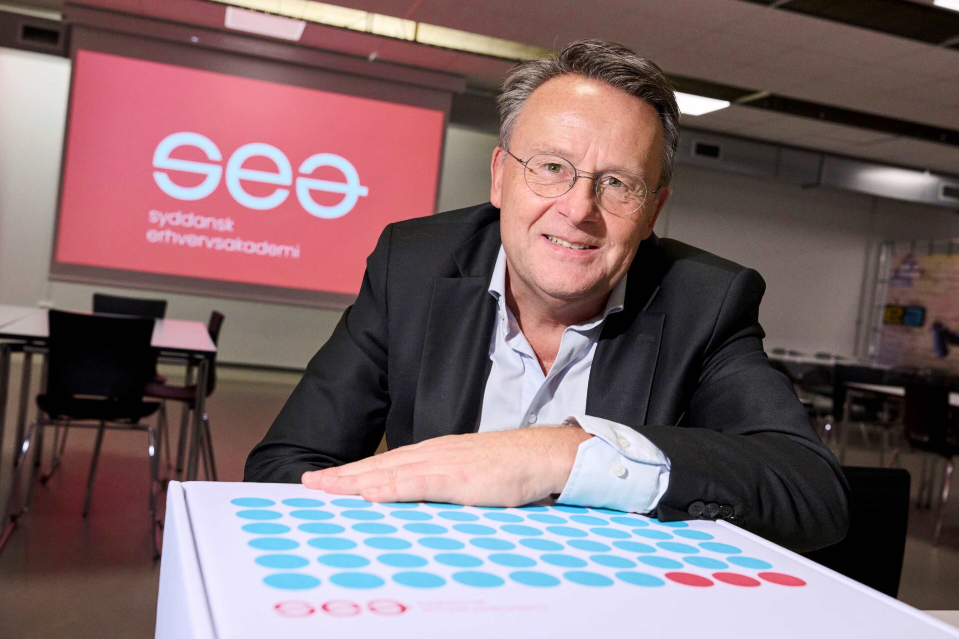 Henrik Larsen er fortsat rektor - nu bare for Syddanske Erhvervsakademi (SEA). Foto: Christer Holte.