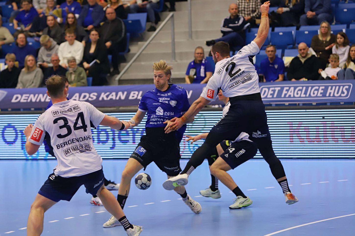 TMS Ringsted havde et sprællende forsvar. Foto: Johnny Tauman. Ribe-Esbjerg