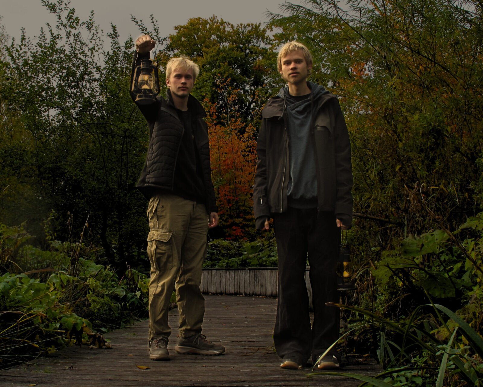 Duoen Anberose indtager den rå og stemningsfulde bunker på Hulvejen med en eksklusiv koncert. Pressefoto.