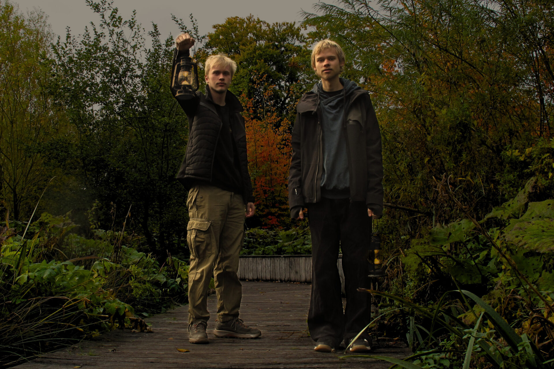Duoen Anberose indtager den rå og stemningsfulde bunker på Hulvejen med en eksklusiv koncert. Pressefoto.