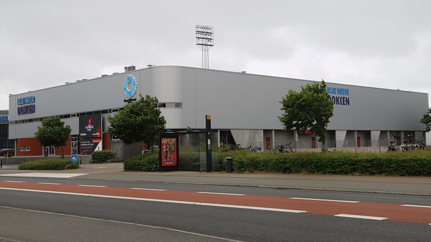 Blue Water Dokken - som Stadionhallen siden ombygningen har heddet af sponsorårsager. Foto: Johnny Tauman.
