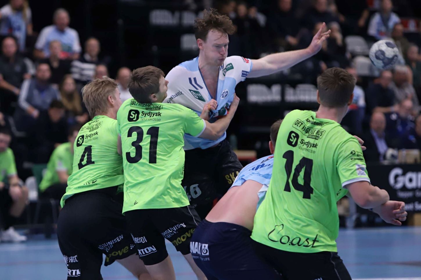 Defensiven med fælles indsats