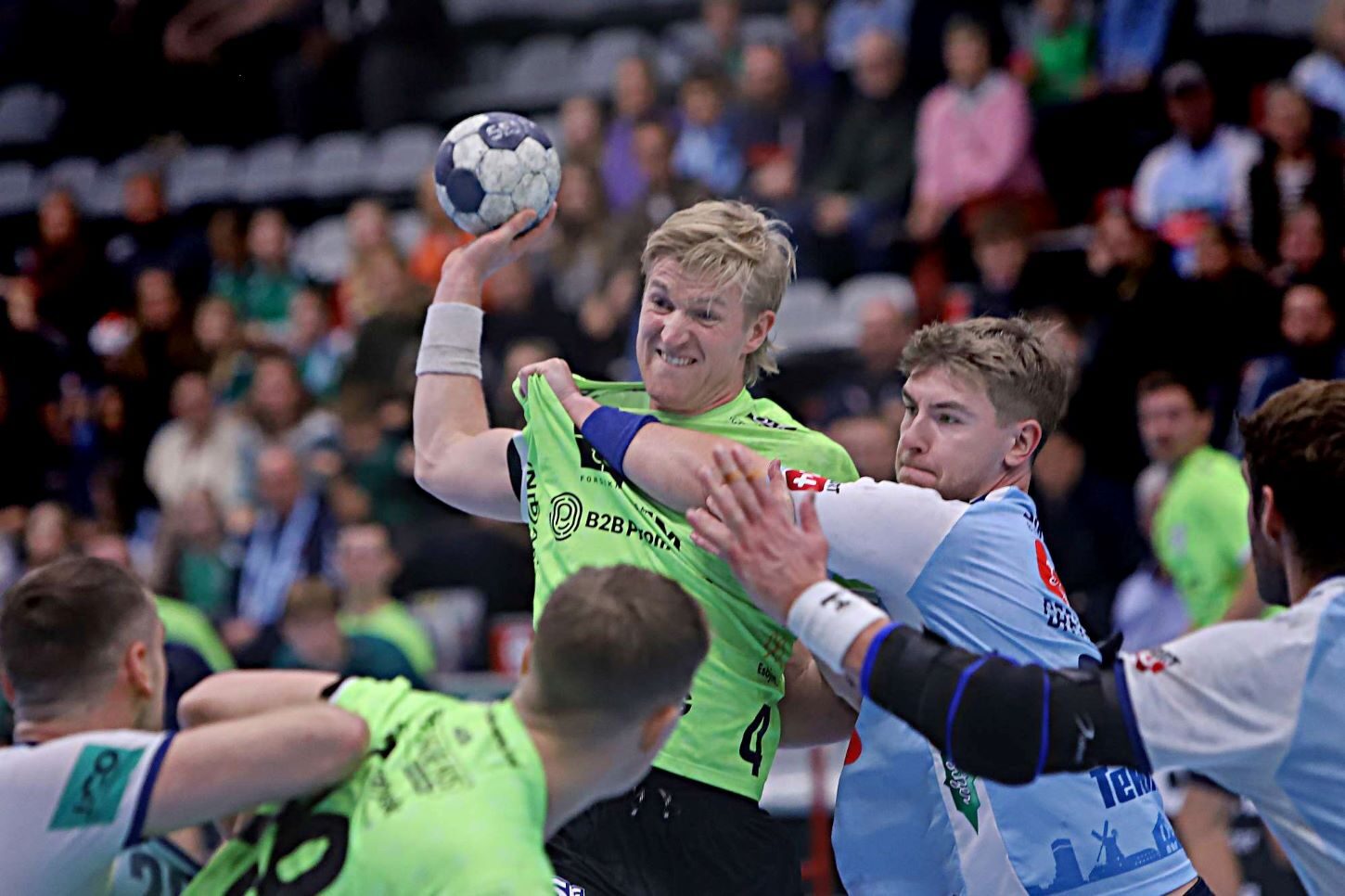 Elvar måtte bide tænderne sammen - viste attitude