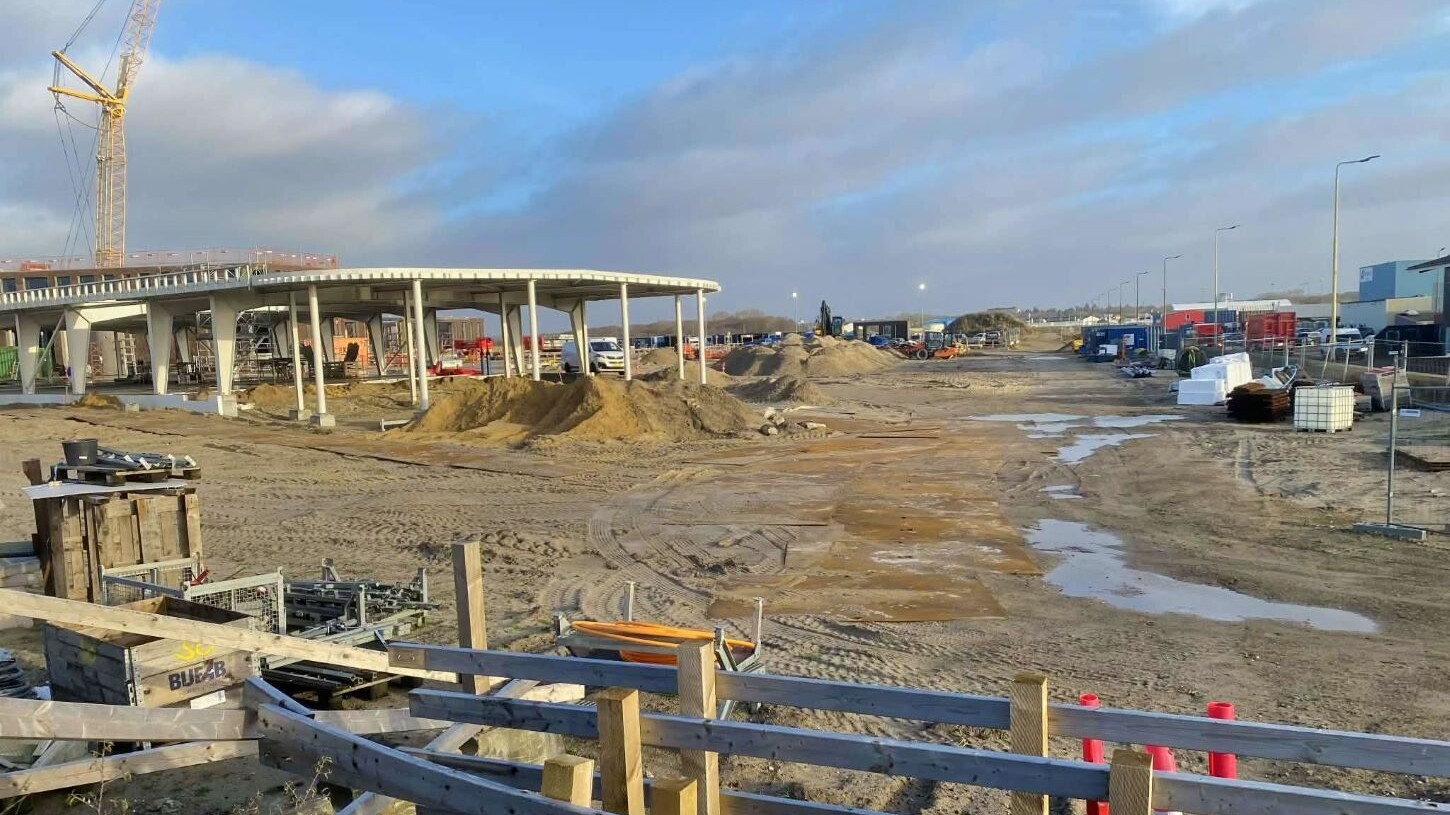 Byggeriet forventes at tage cirka tre år endnu. Foto: Johnny Tauman.