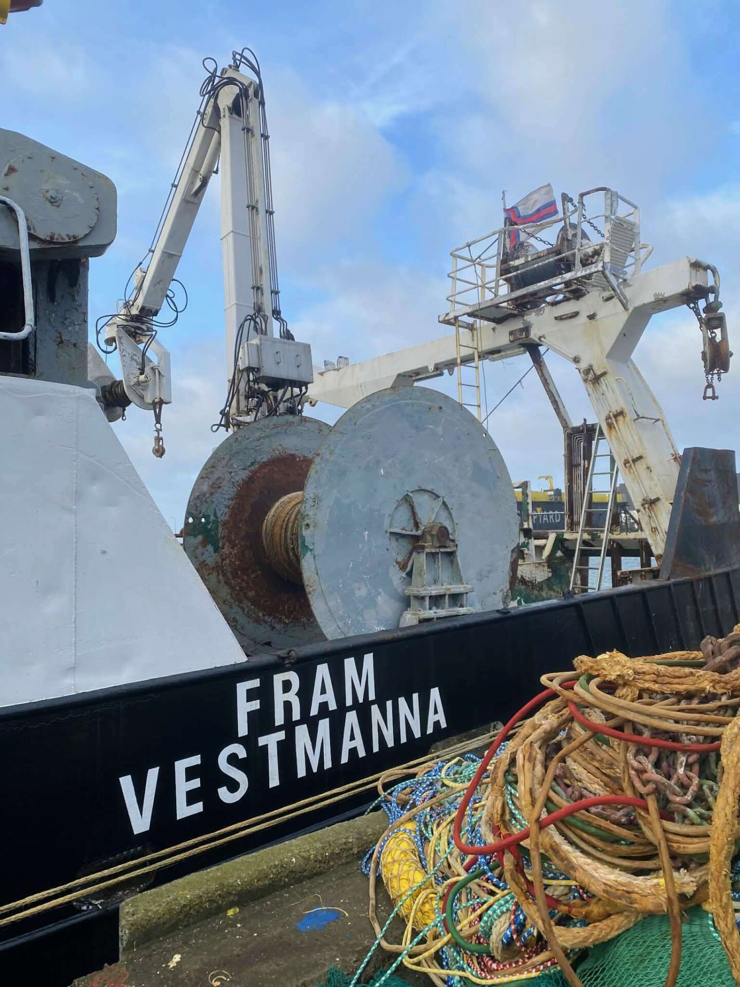 Der er tale om det helt store reparationsarbejde over og under dæk