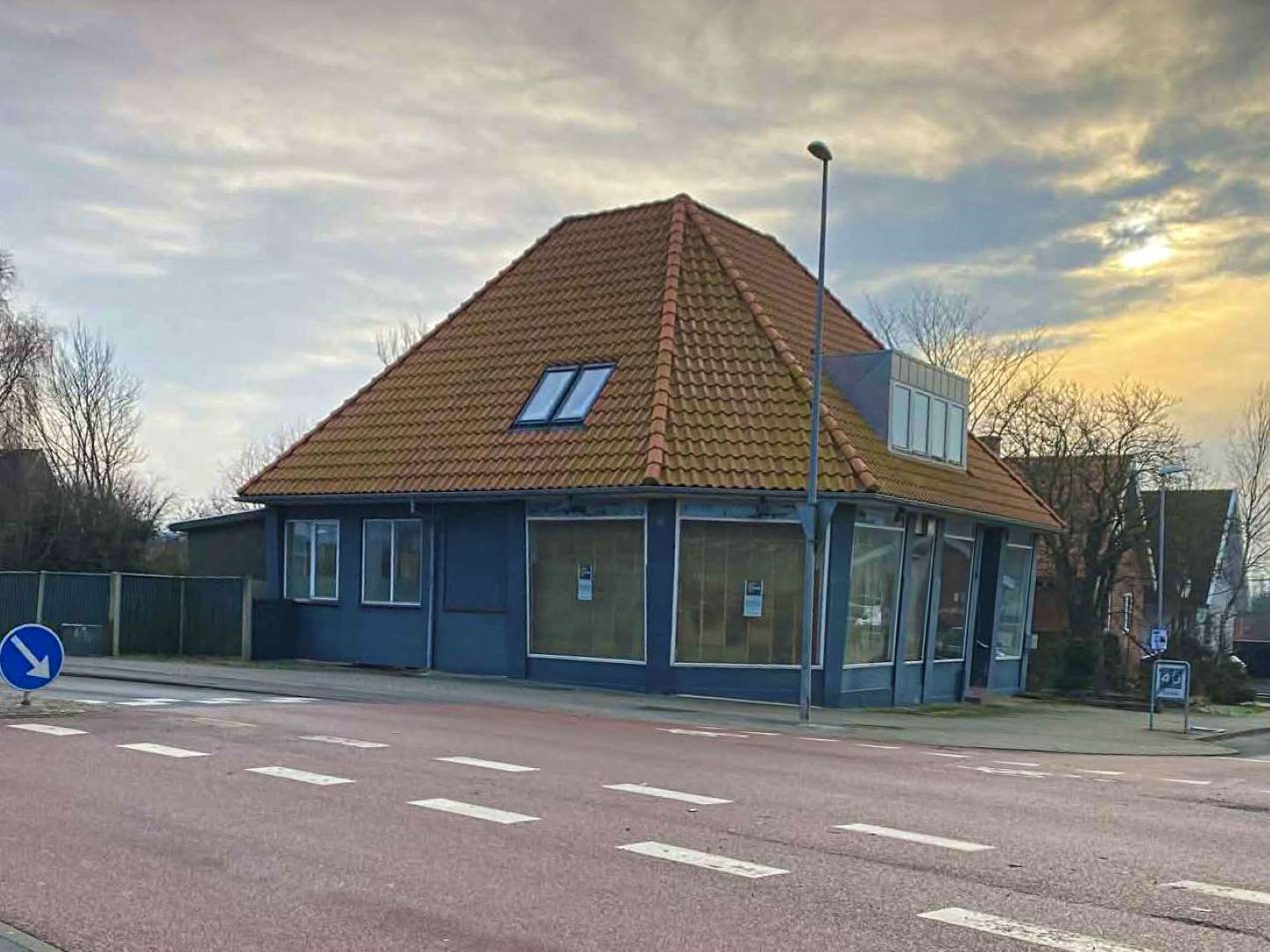 Ejendommen, hvor der tidligere var kiosk. Foto: Johnny Tauman.