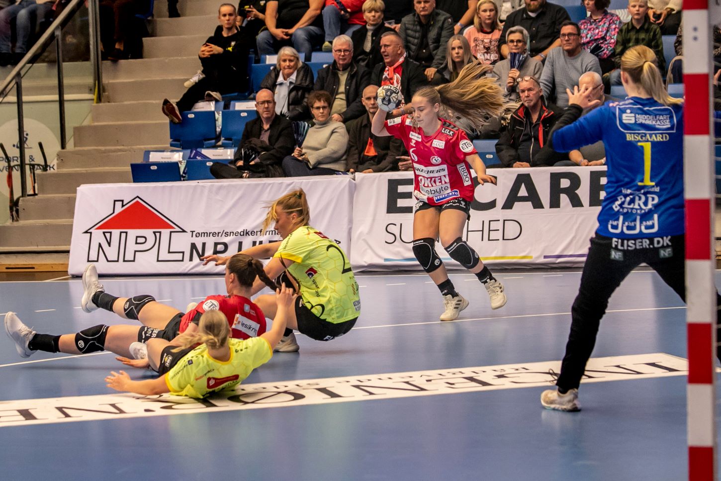 Zoe Sprengers kom til at overtræde i denne situation, da hun skulle springe over tre i feltet. Arkivfoto: Johnny Tauman.