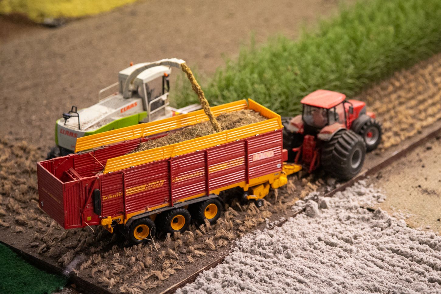 Så høstes der ... Foto: Johnny Tauman.