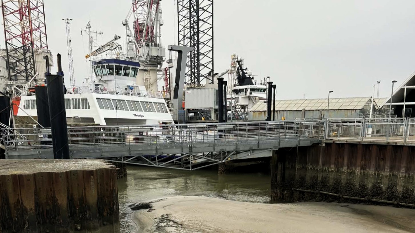 Fanølinjen er pt ikke i stand til at sejle pga. lavvande. Foto: Johnny Tauman.