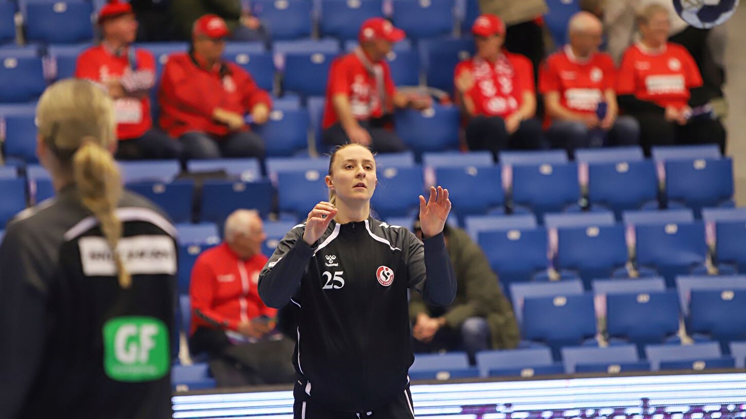 Henny Reistad er utrolig vigtig i alle facetter af spillet - imod Metz savnede skarpheden. Foto: Johnny Tauman.