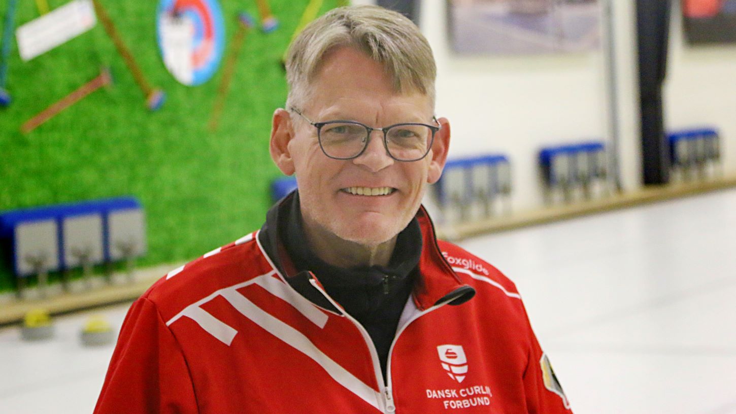 Formand Tommy Juul Kristoffersen har travlt med at forberede internationalt stævne, men kiggede forbi til Åbent Hus tirsdag aften. Foto: Johnny Tauman.