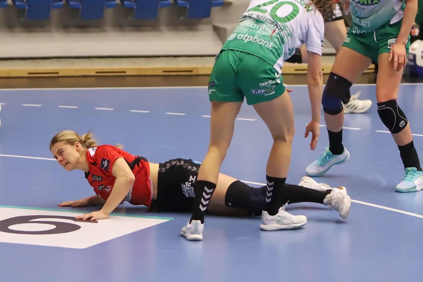 Helene Kindberg er farlig i de angreb, hun deltager i - inklusiv assists til fløjen. Foto: Johnny Tauman.