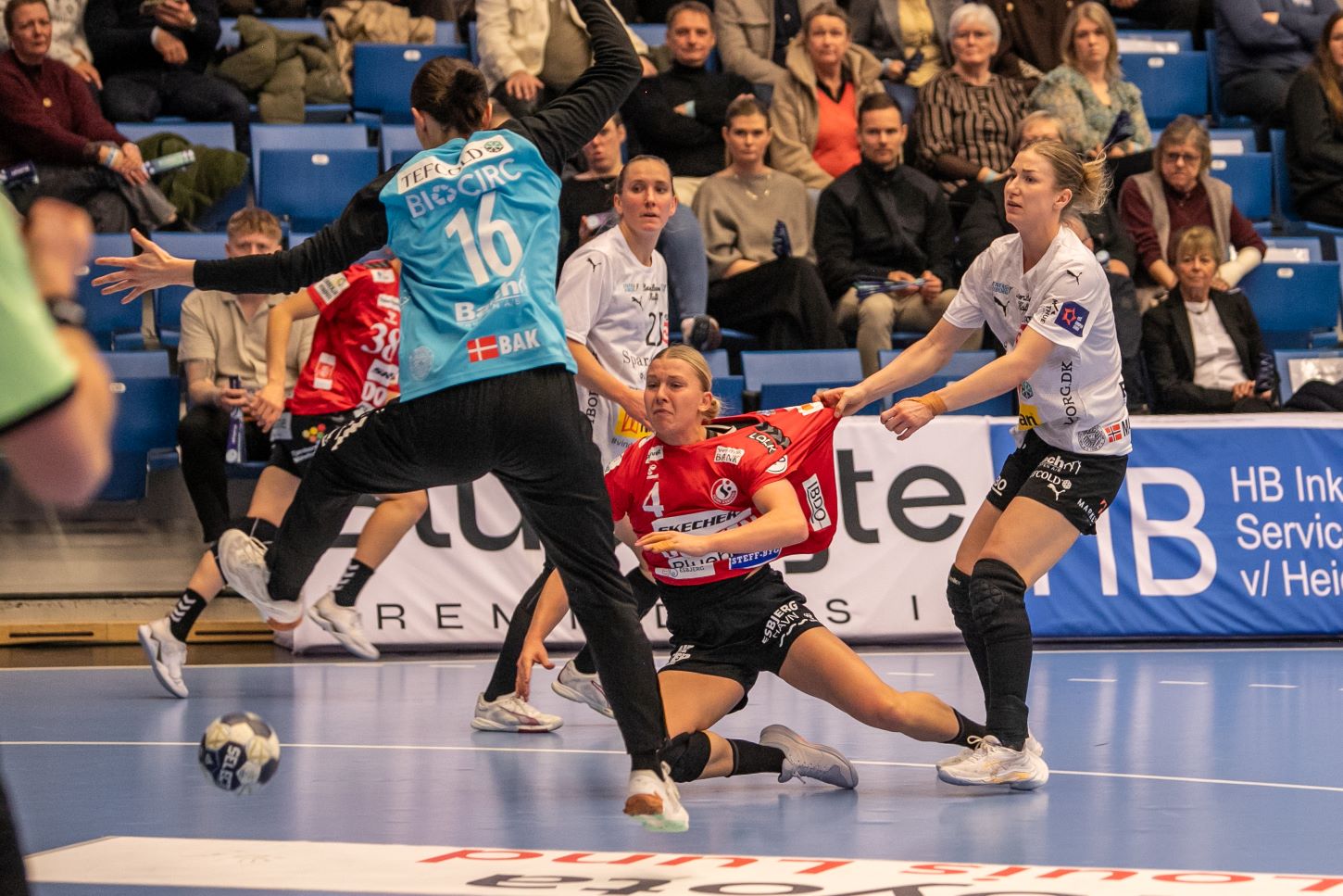 Michala Møller fastholdes også efter gennembrud. Foto: Johnny Tauman.