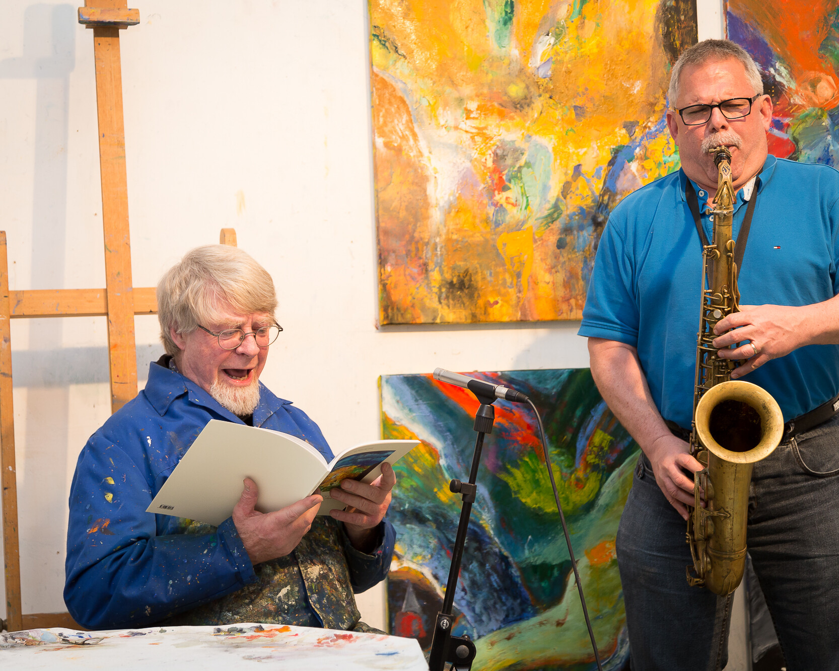 Jazztalk: Kunstner Hans Tyrrestrup (tv) har svært ved at begribe, at hans sjæleven i kunsten, Marc Bernstein, pludseligt er gået bort. Privatfoto.