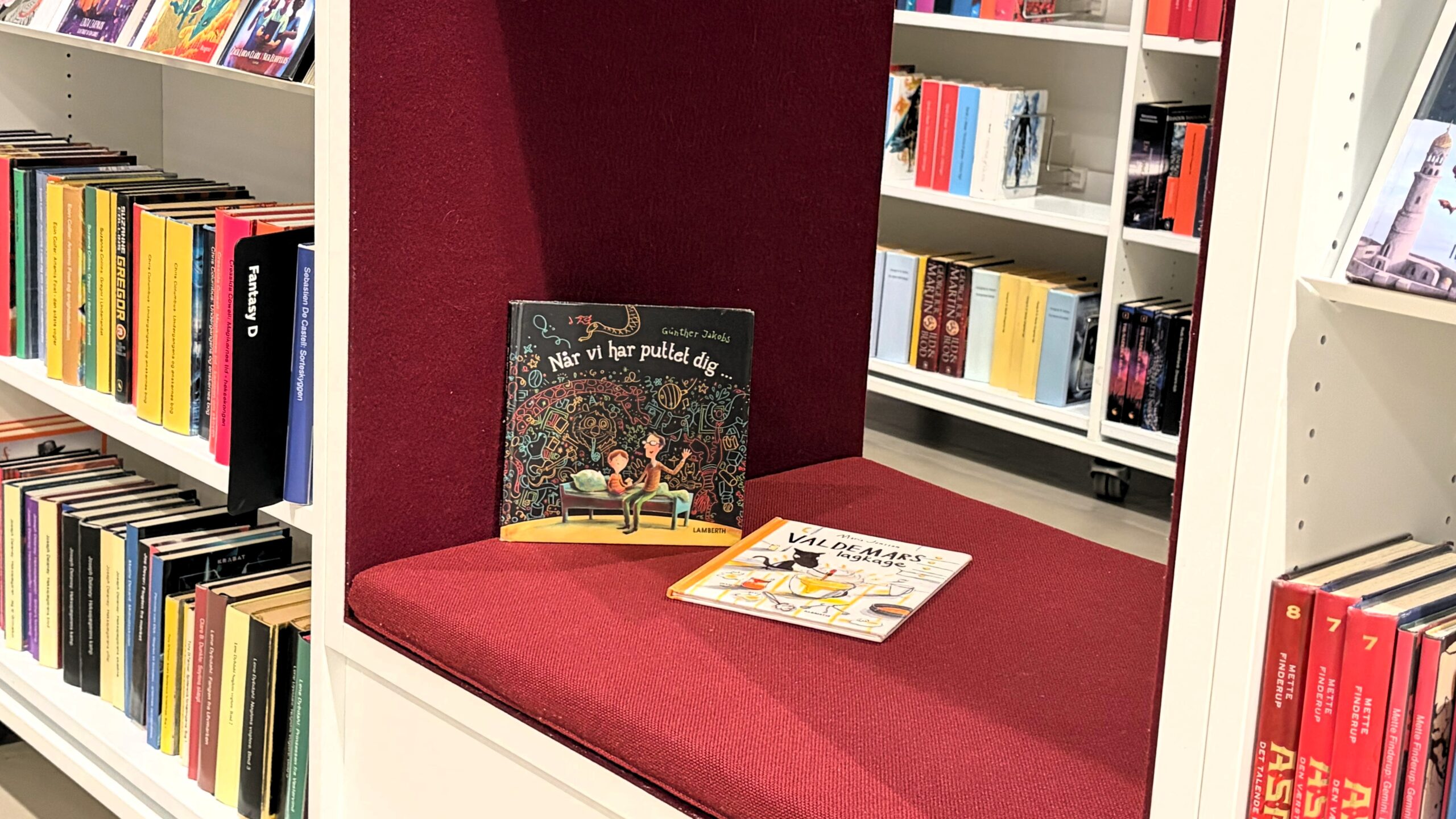 Hver eneste esbjergenser lånte tre fysiske bøger på kommunens biblioteker i 2025. PR-foto.