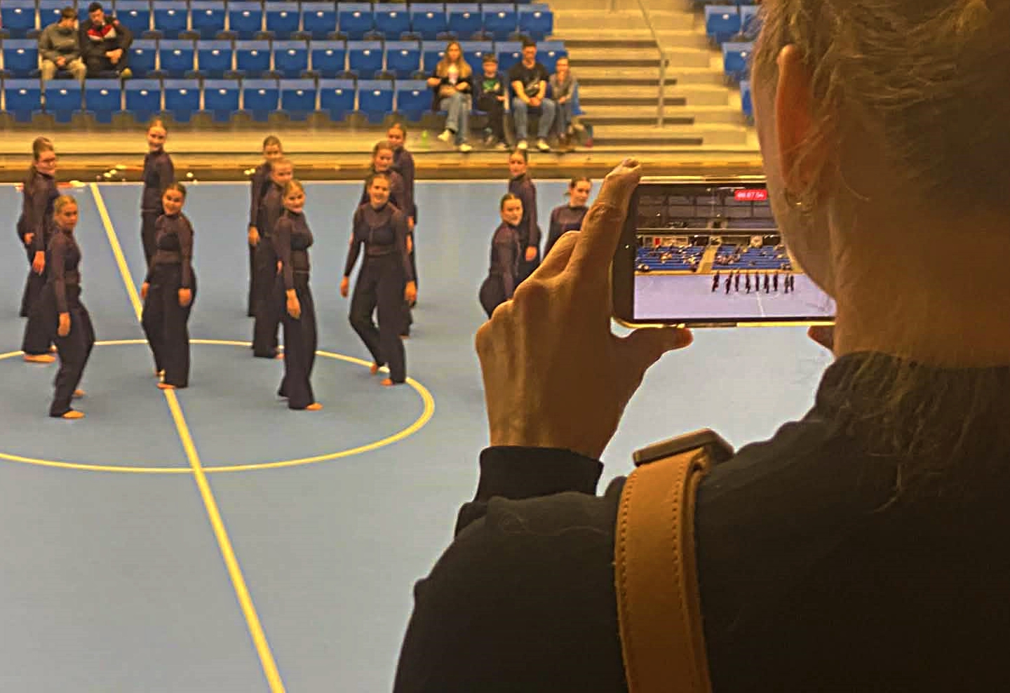 Og der blev optaget og fotograferet på livet løs. Foto: Johnny Tauman.