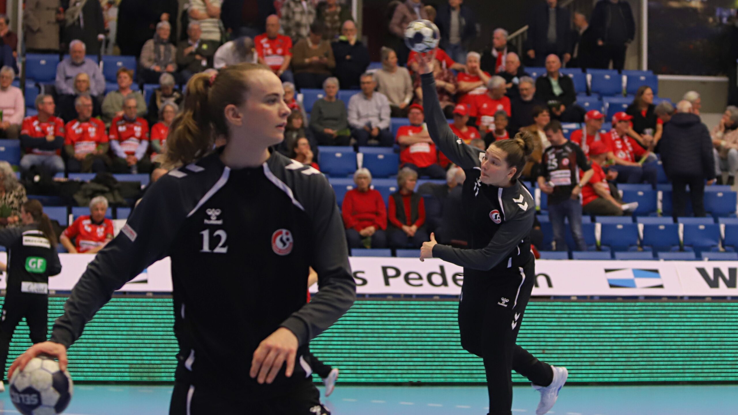 Rikke Iversen gjorde comeback mod Ikast. Foto: Johnny Tauman.