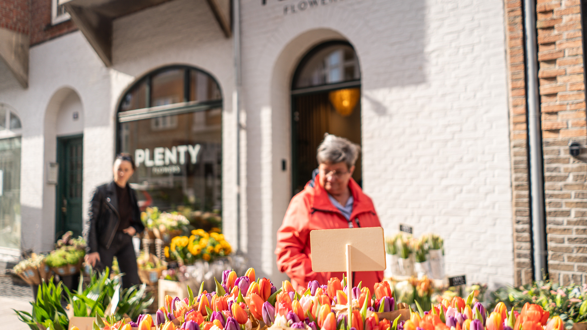 Plenty Flowers hed tidligere Paustian Blomster og er en aarhusiansk franchise. Mette Droob nyder derfor godt af kædens indkøbsaftaler. Foto: Fjodor Pedersen.