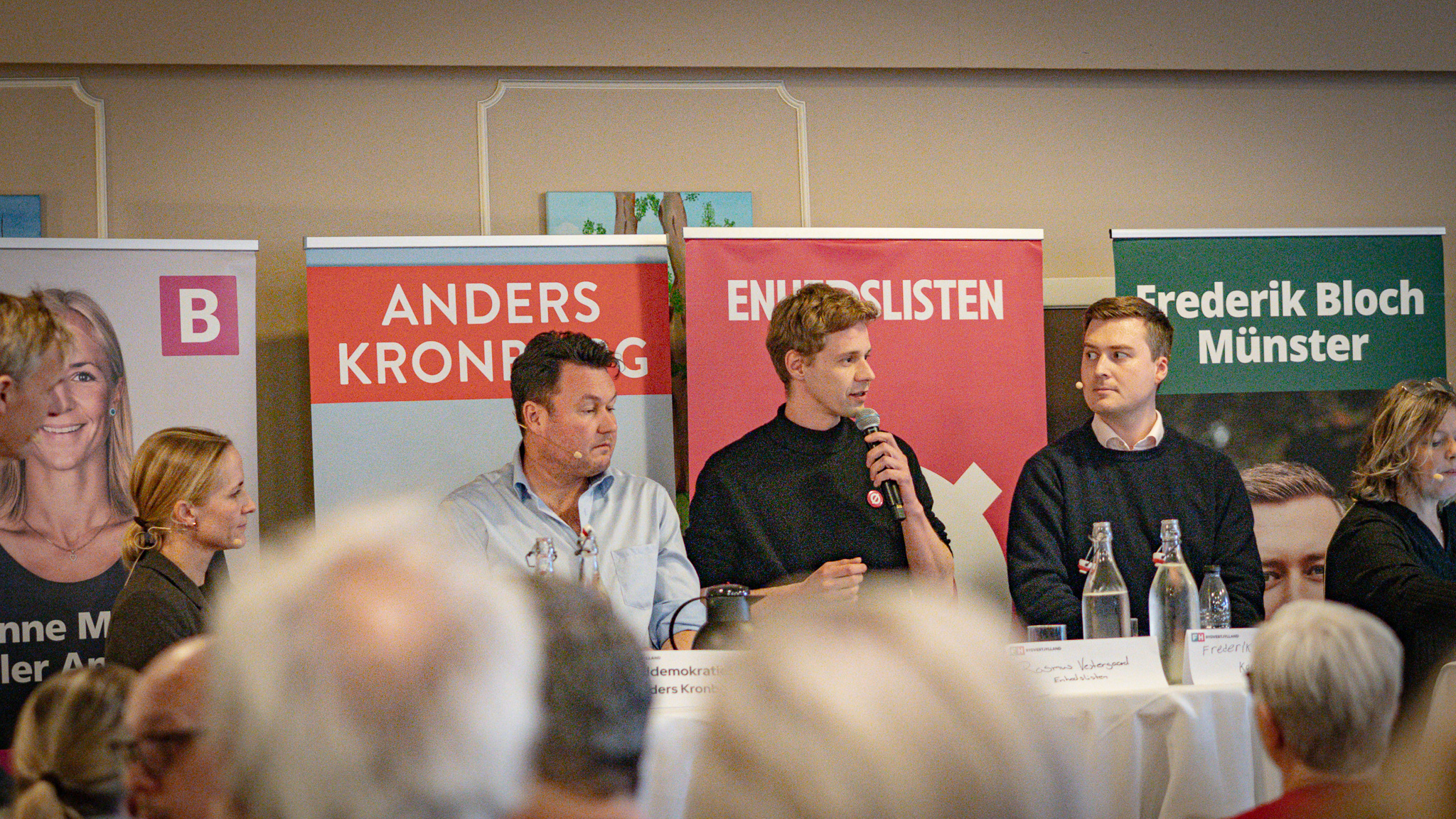 Valgdebat på Jerne Kro, torsdag den 19. marts 2026. Foto: Fjodor Pedersen.