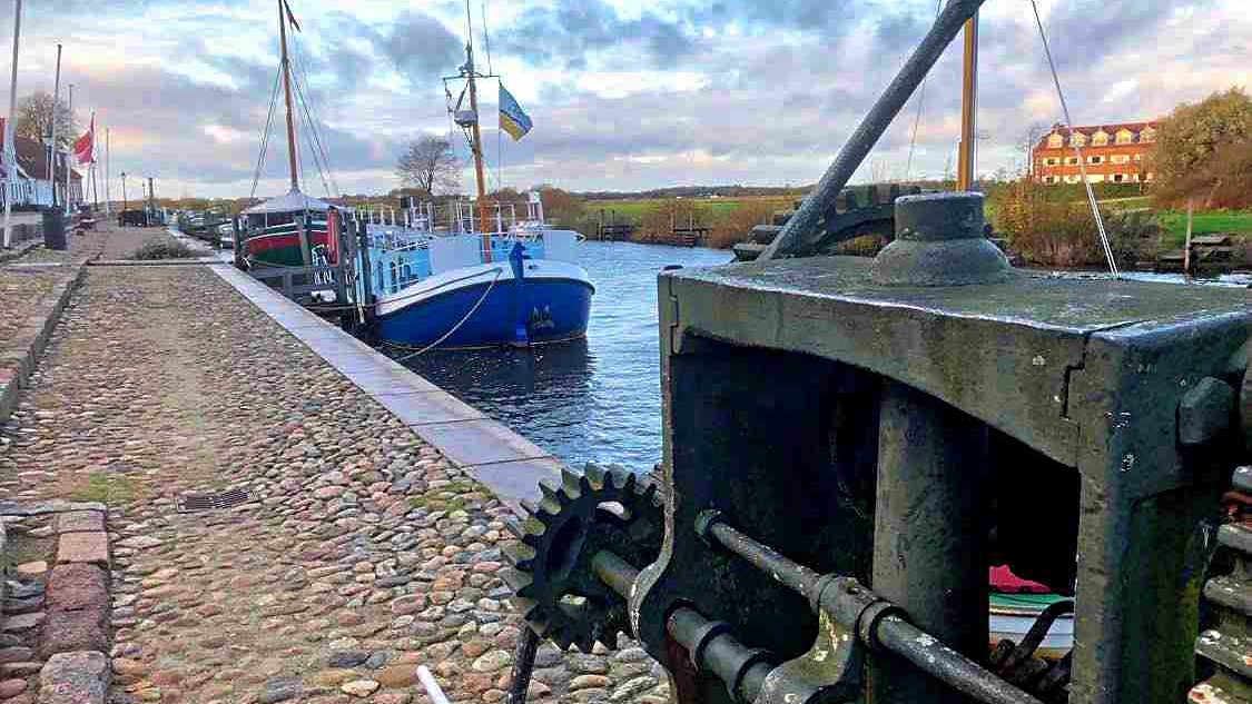 Nationalparkens skib Vadehavet ved Skibbroen i Ribe. Foto: Johnny Tauman.