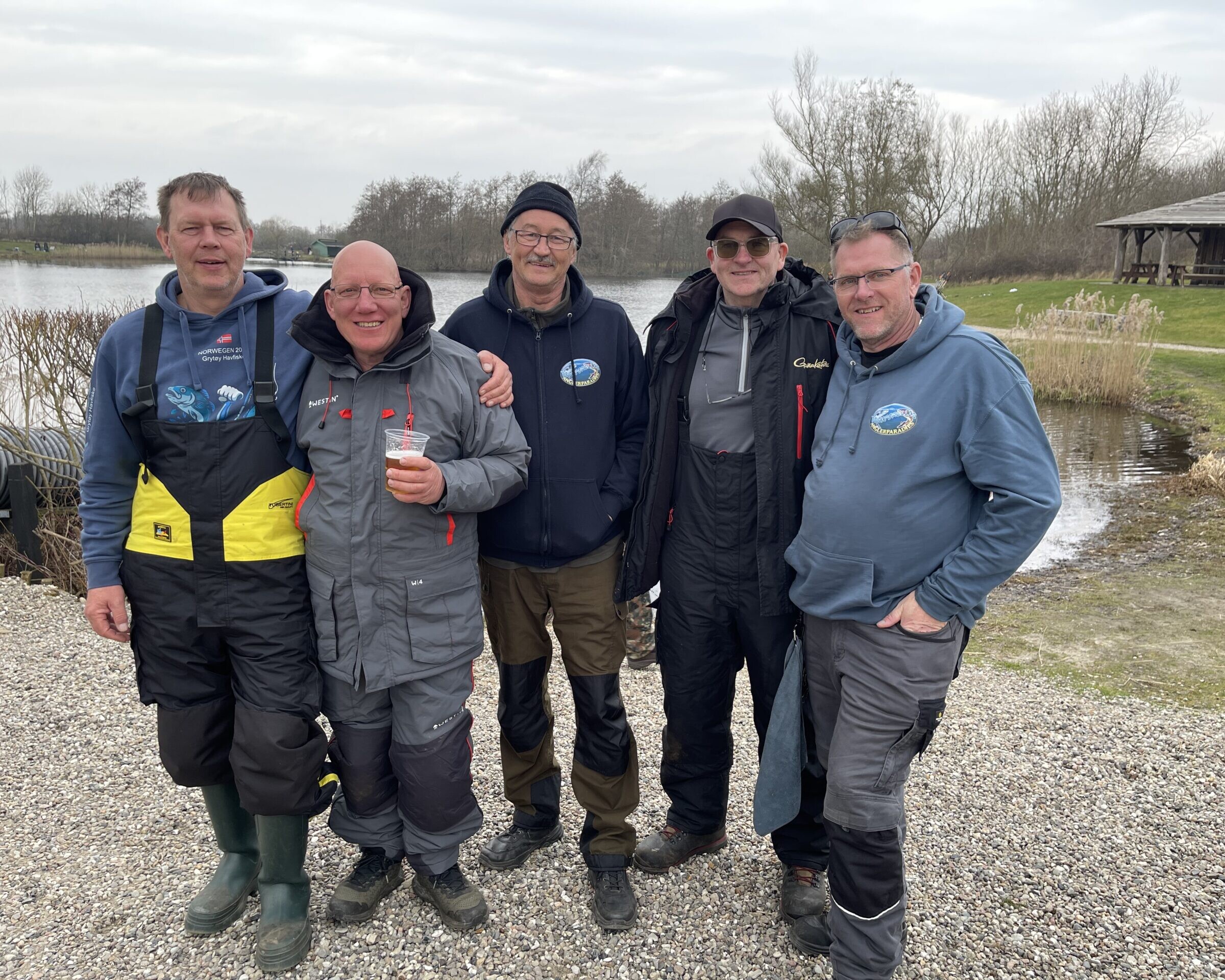 Michael fra Niedersachsen, Markus fra Hannover, Harald fra Niedersachsen, Mathias fra Niedersachsen og Toni fra Oldenburg. Foto: Storkesøen.
