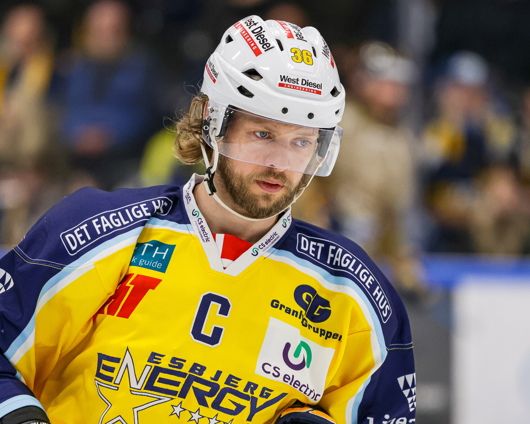 Philip Larsen vinker farvel til ishockeysporten i en alder af 36. Foto: Danmarks Ishockey Union.