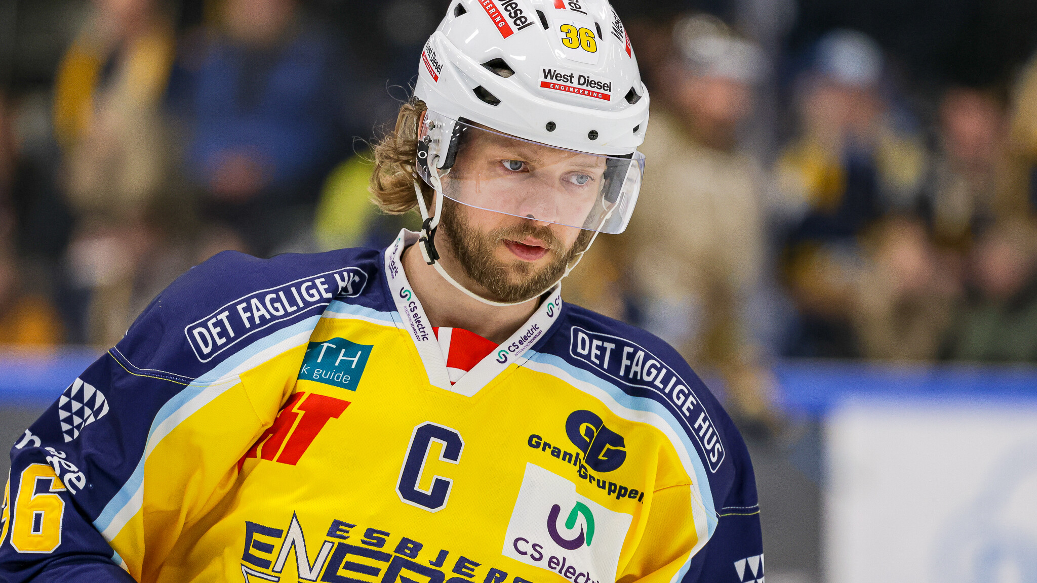 Philip Larsen vinker farvel til ishockeysporten i en alder af 36. Foto: Danmarks Ishockey Union.