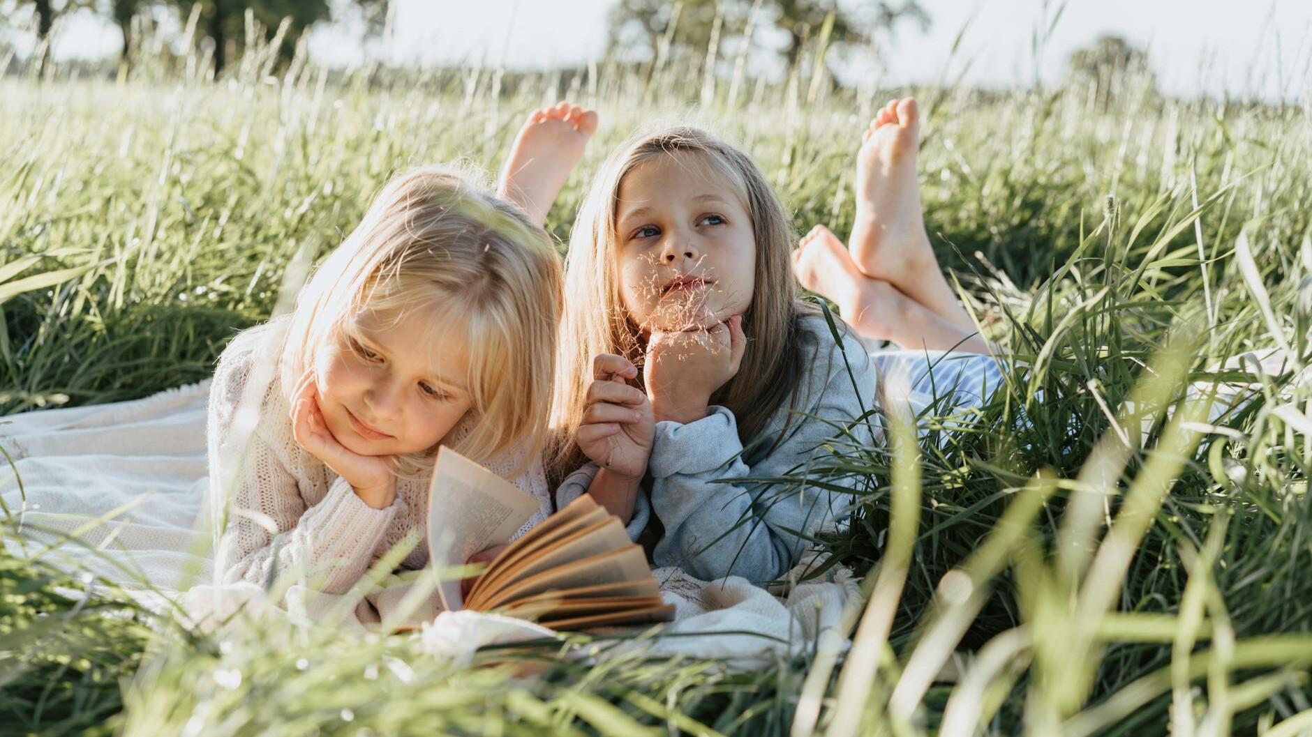 Kommunerne i nærområdet søger akut plejefamilier. Genrefoto: Olia Danilevich, pexels.com.